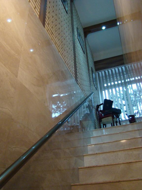 Guest House Rampa Тбилиси Екстериор снимка